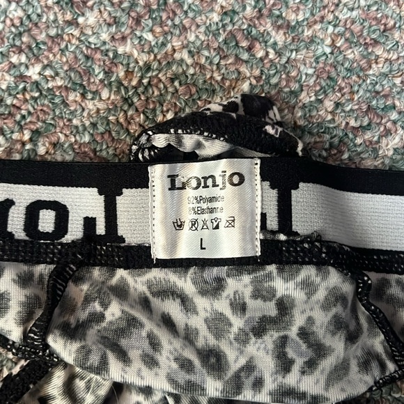 men leopard black thong large - Picture 3 of 3